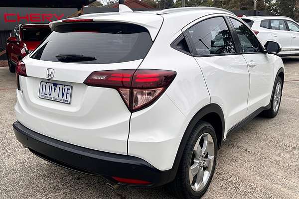 2017 Honda HR-V VTi-S
