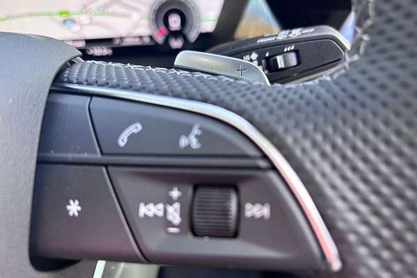 2025 Audi A3 35 TFSI S line GY