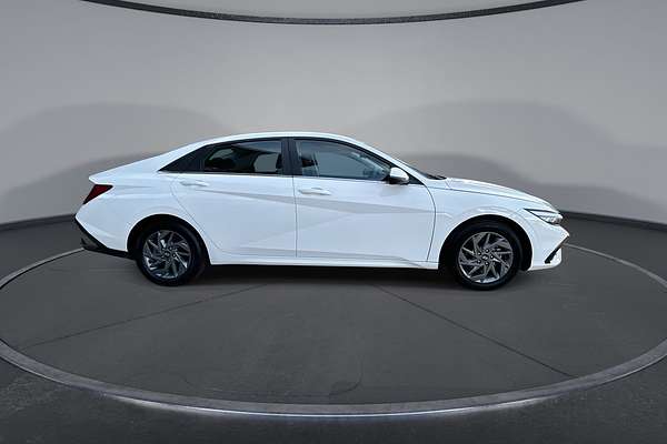 2024 Hyundai i30 Hybrid CN7.V2