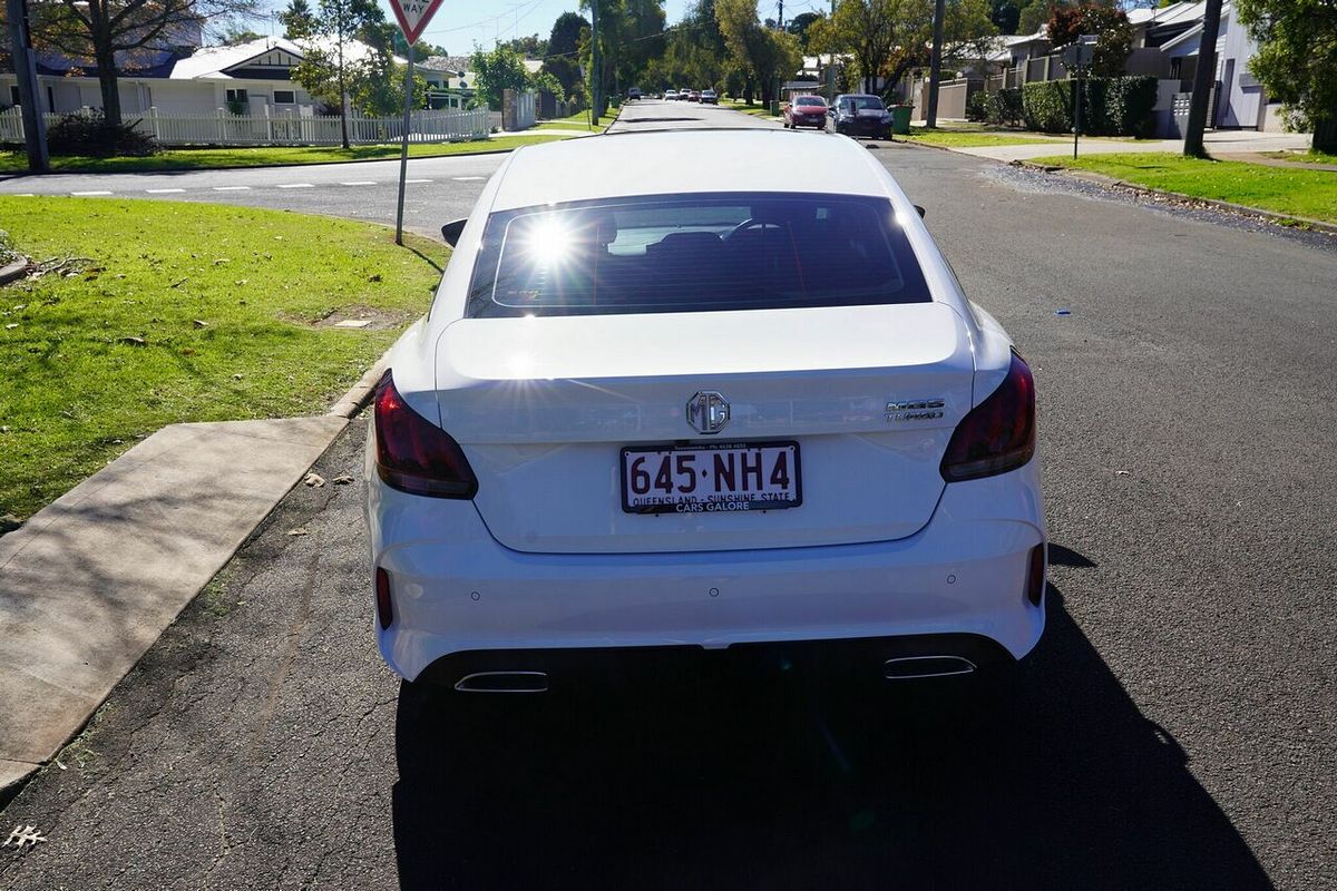 2023 MG MG5 Essence