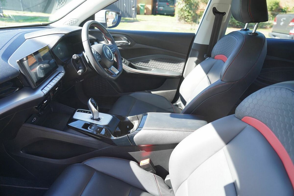 2023 MG MG5 Essence