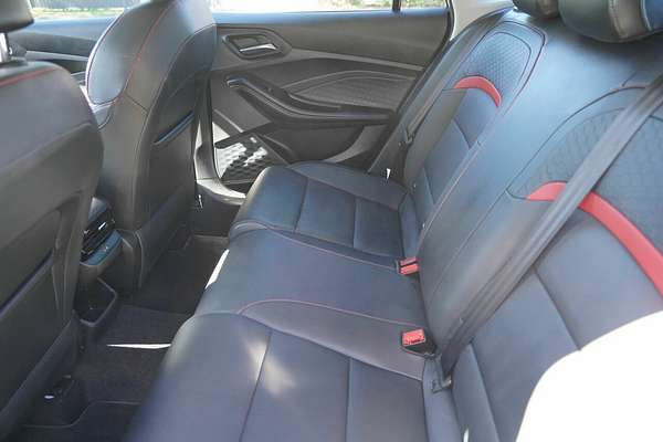 2023 MG MG5 Essence