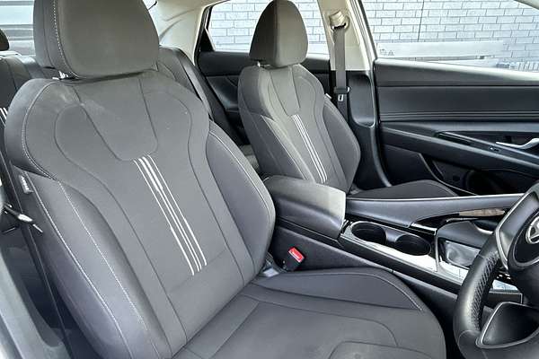 2024 Hyundai i30 Hybrid CN7.V2