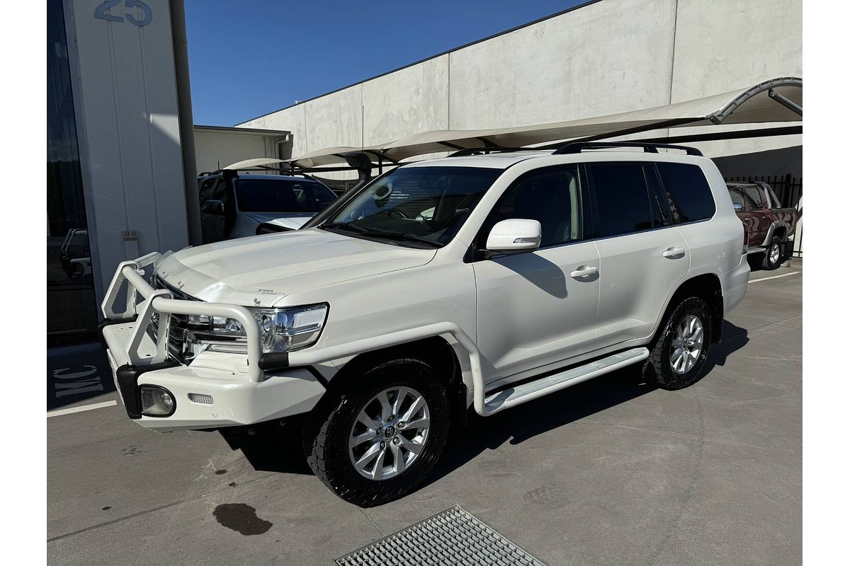 2017 Toyota Landcruiser VX VDJ200R