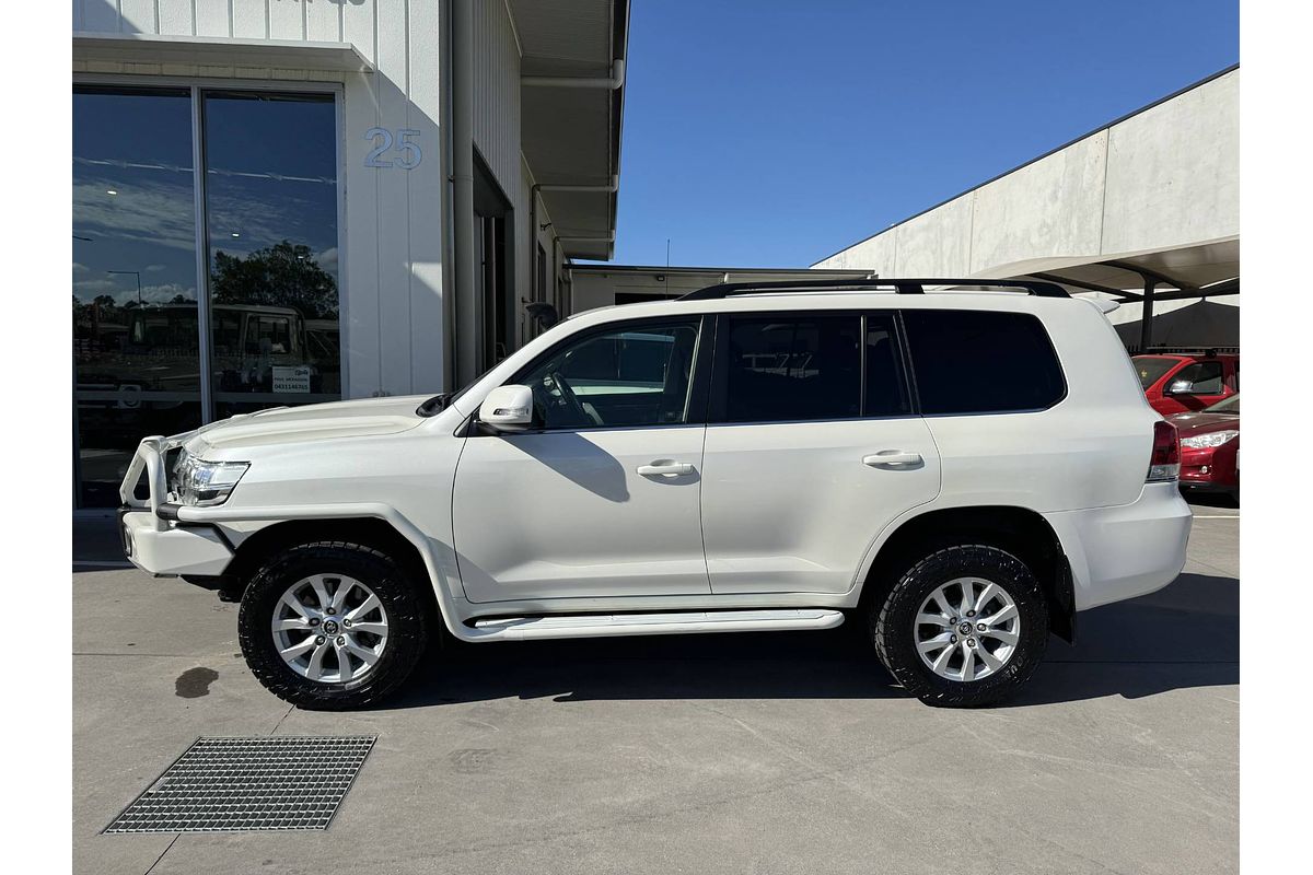 2017 Toyota Landcruiser VX VDJ200R