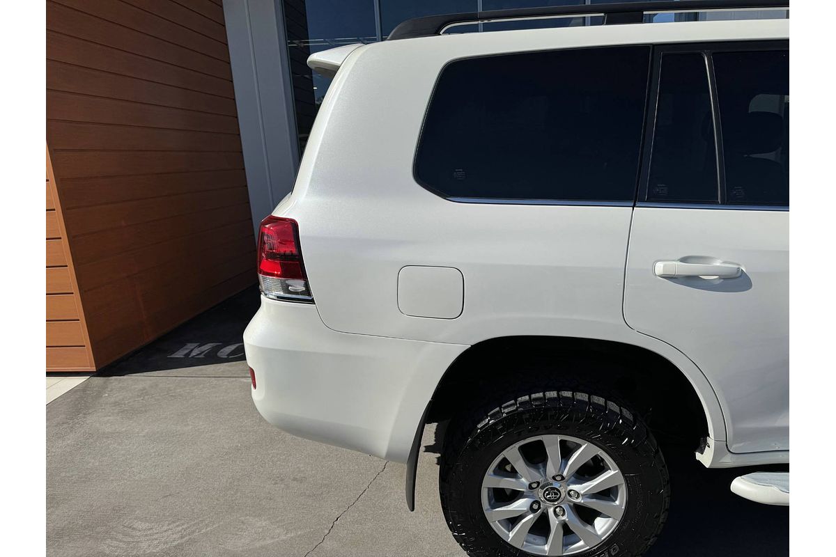 2017 Toyota Landcruiser VX VDJ200R