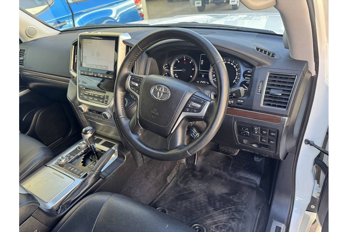 2017 Toyota Landcruiser VX VDJ200R
