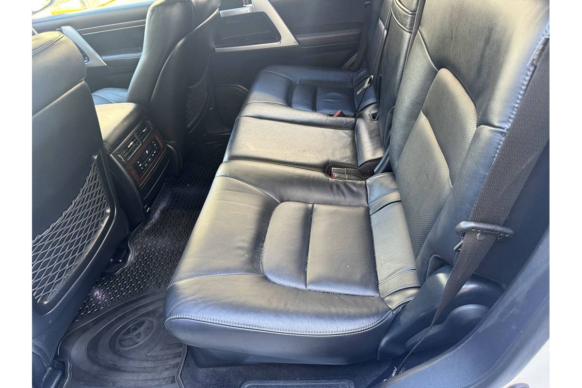 2017 Toyota Landcruiser VX VDJ200R