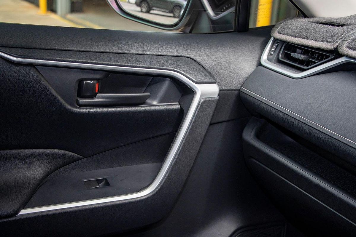 2021 Toyota RAV4 GX AXAH54R