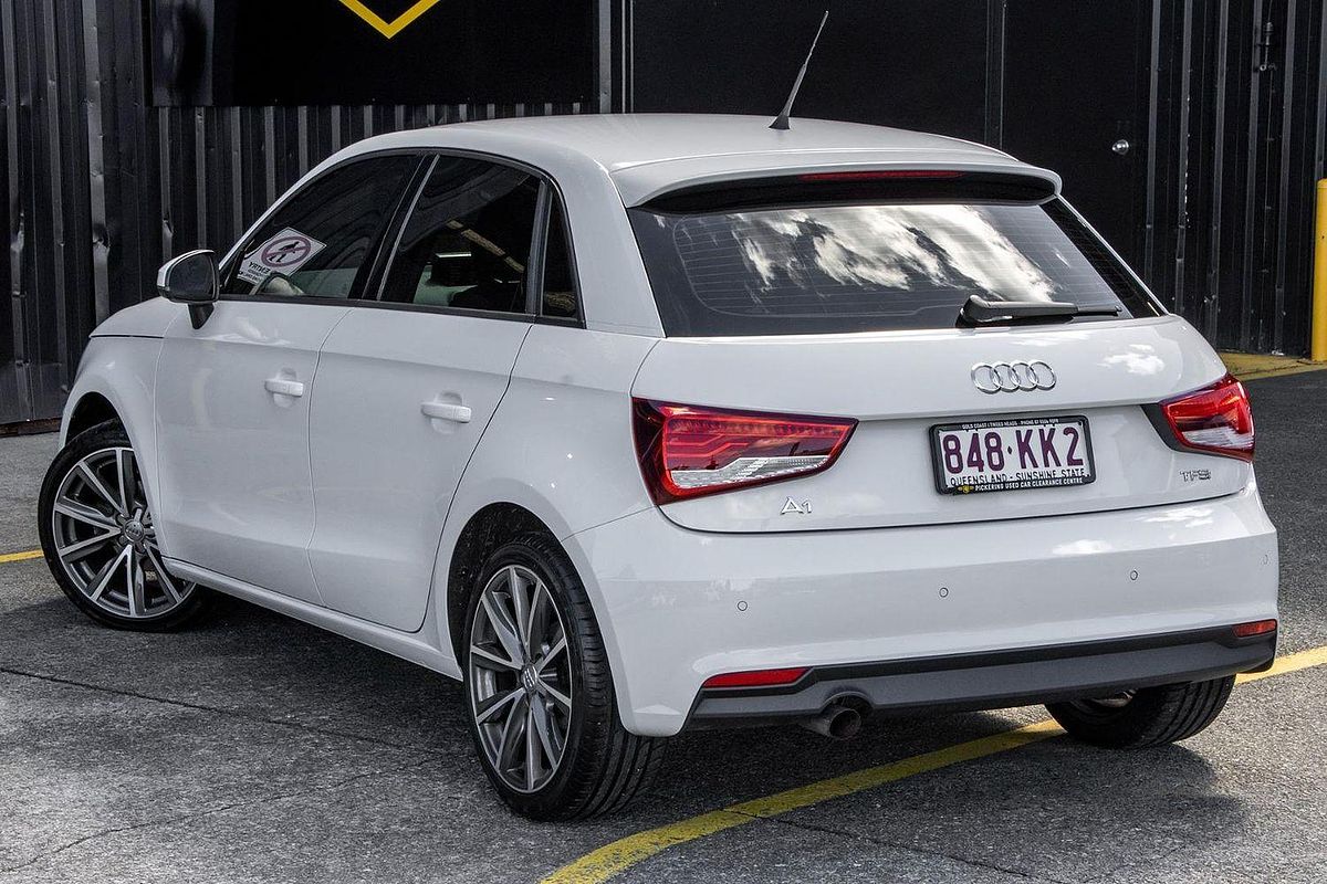 2017 Audi A1 8X
