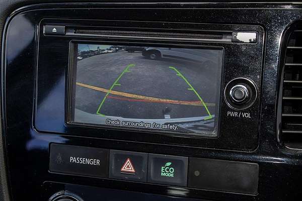 2014 Mitsubishi Outlander ES ZJ