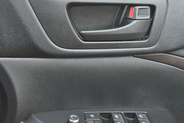 2014 Toyota Kluger GX GSU50R
