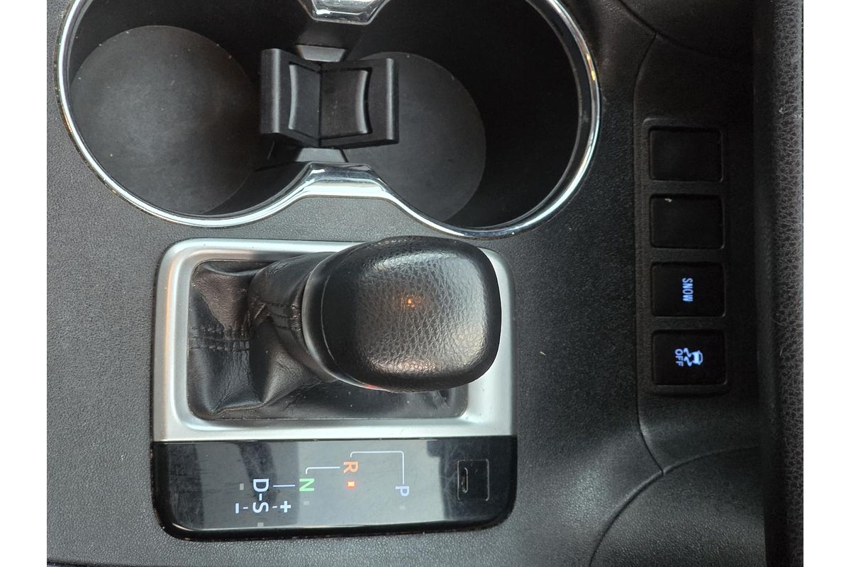 2014 Toyota Kluger GX GSU50R