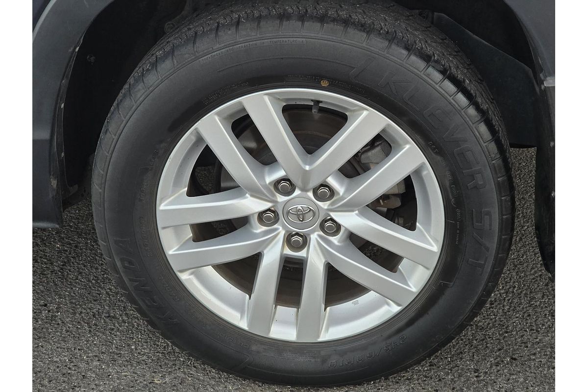 2014 Toyota Kluger GX GSU50R