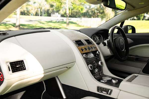 2010 Aston Martin Rapide