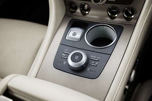 2010 Aston Martin Rapide