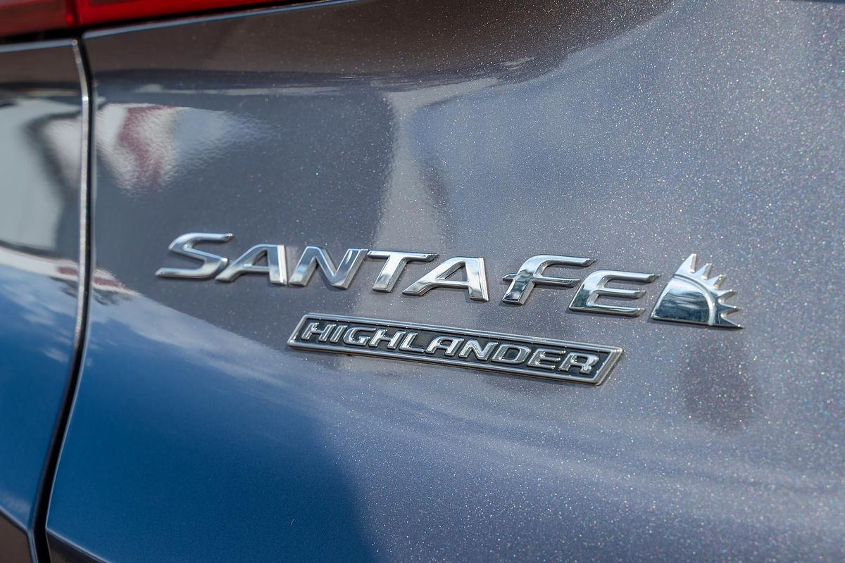 2022 Hyundai Santa Fe Highlander TM.V4