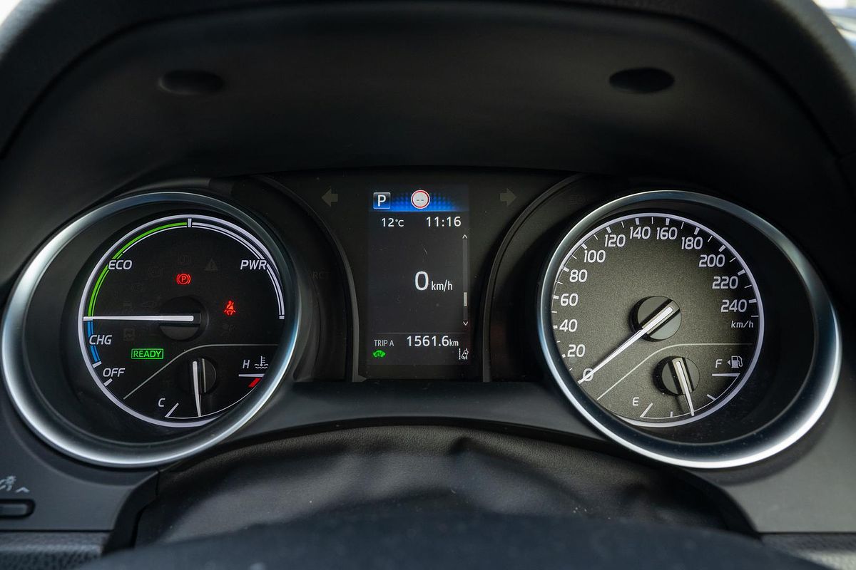 2024 Toyota Camry Ascent AXVH70R