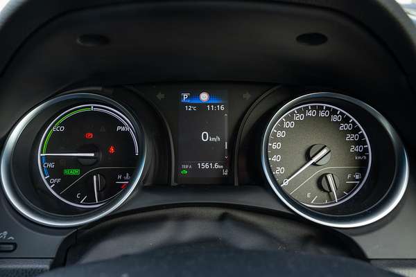 2024 Toyota Camry Ascent AXVH70R
