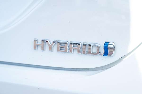 2024 Toyota Camry Ascent AXVH70R