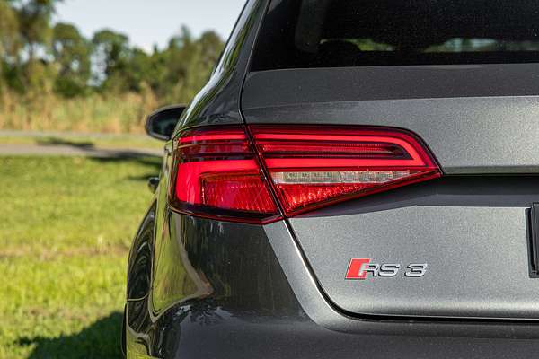 2018 Audi RS3  8V