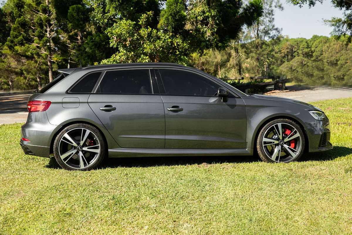 2018 Audi RS3  8V