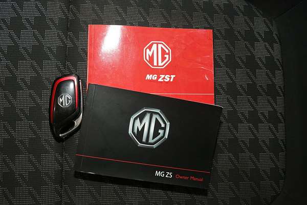 2023 MG ZST Core