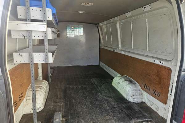 2015 Toyota Hiace TRH201R