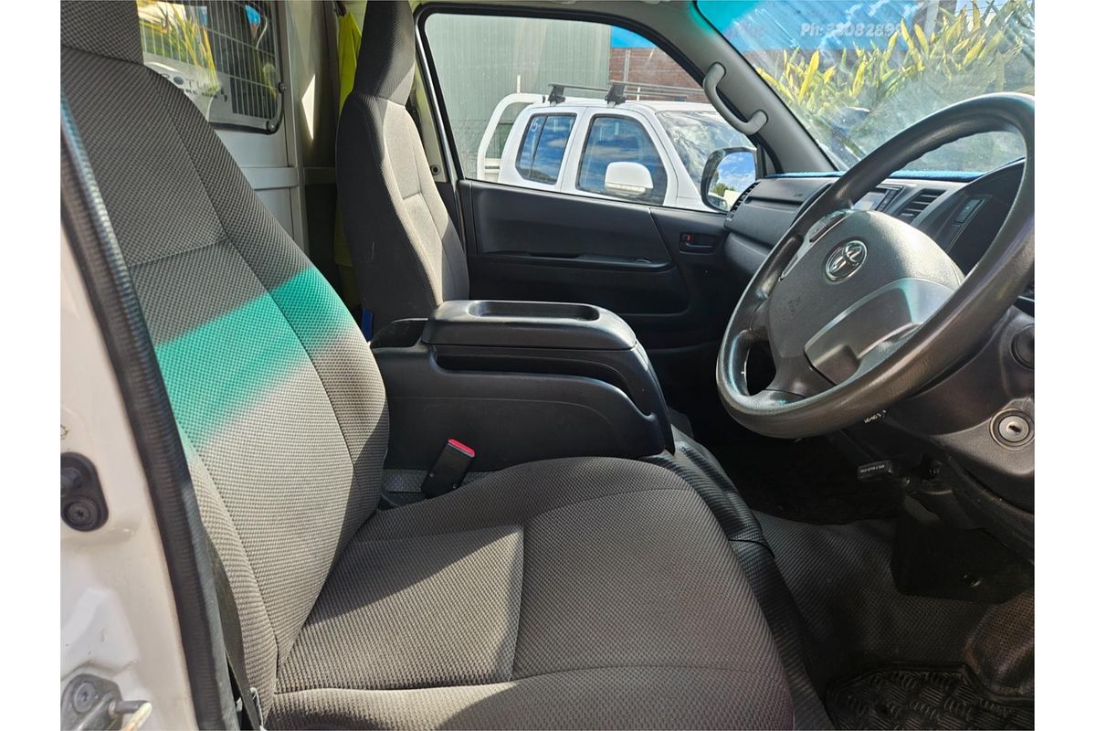 2015 Toyota Hiace TRH201R