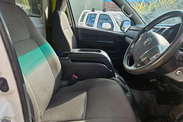 2015 Toyota Hiace TRH201R