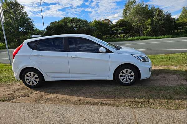 2012 Hyundai Accent Active RB