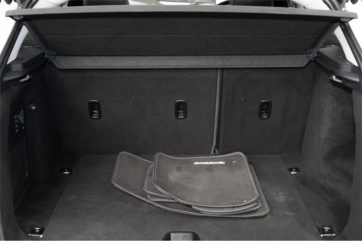 2013 Land Rover Range Rover Evoque Si4 Pure L538
