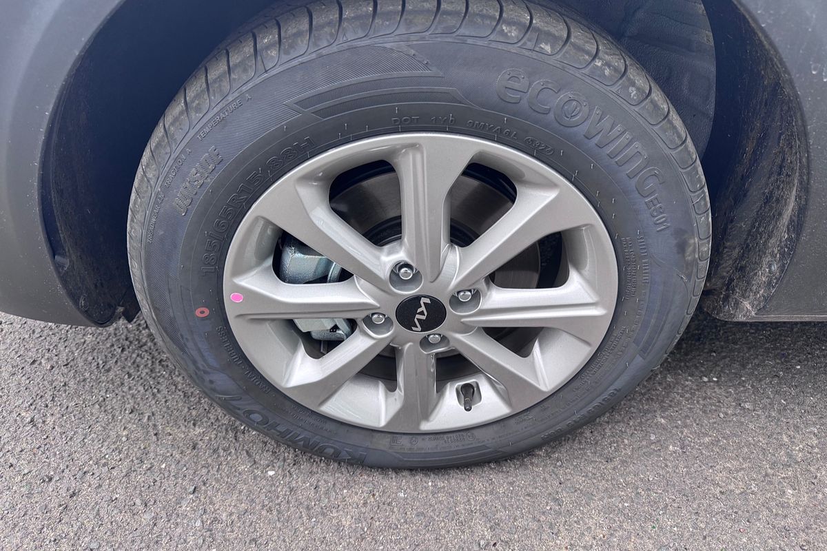 2025 Kia Stonic S YB
