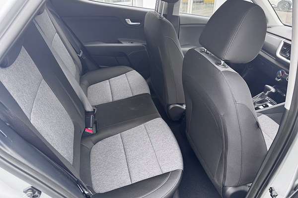 2025 Kia Stonic S YB