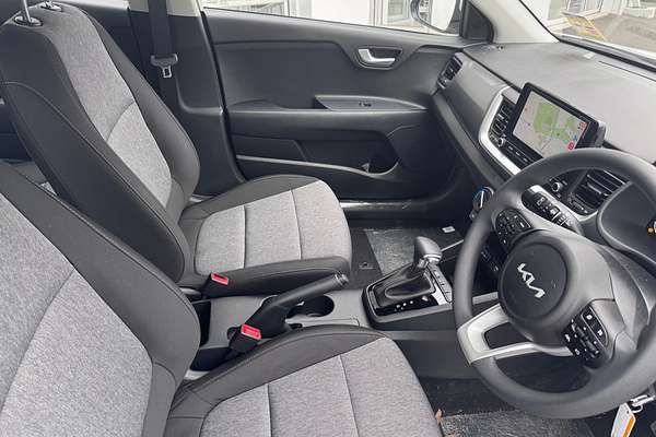 2025 Kia Stonic S YB