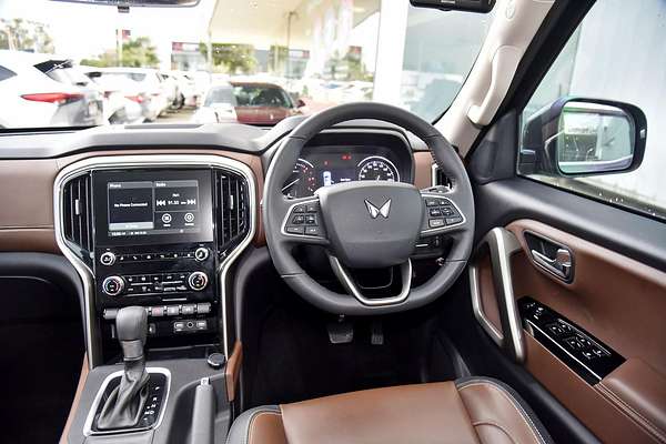 2023 Mahindra Scorpio Z8