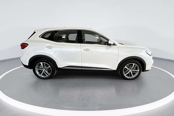 2023 MG HS Essence X SAS23