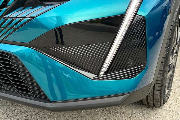 2025 Peugeot 408 GT Premium Hybrid P54