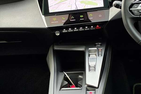 2025 Peugeot 408 GT Premium Hybrid P54