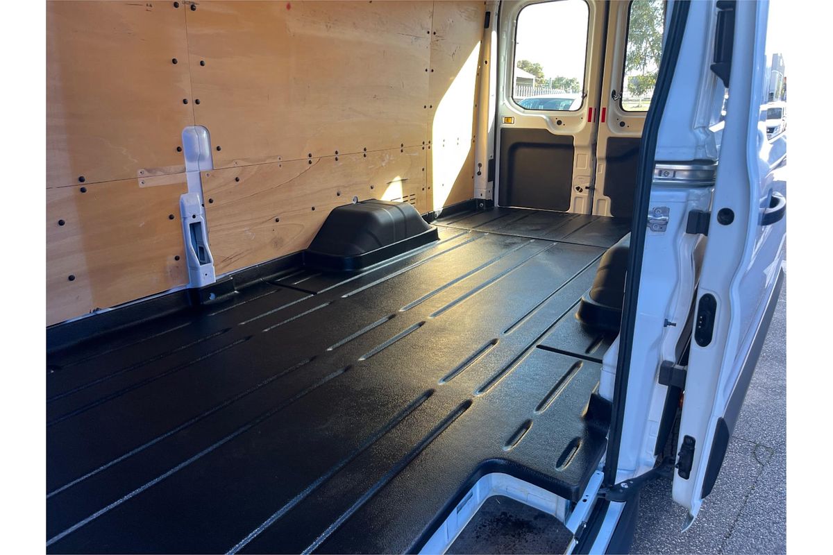 2017 Ford Transit 470E VO High Roof