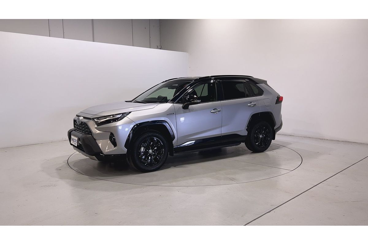 2024 Toyota RAV4 XSE AXAH54R