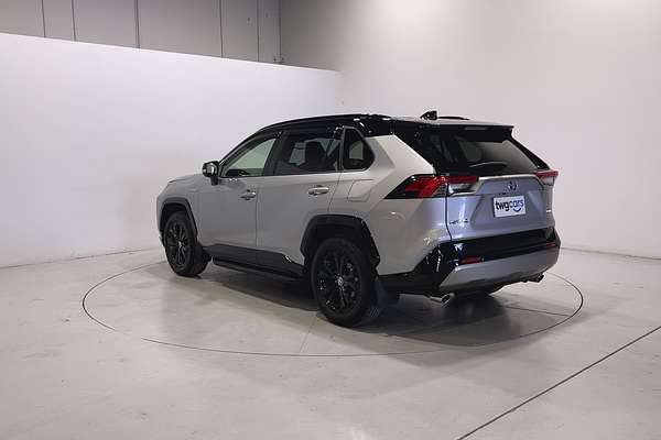 2024 Toyota RAV4 XSE AXAH54R