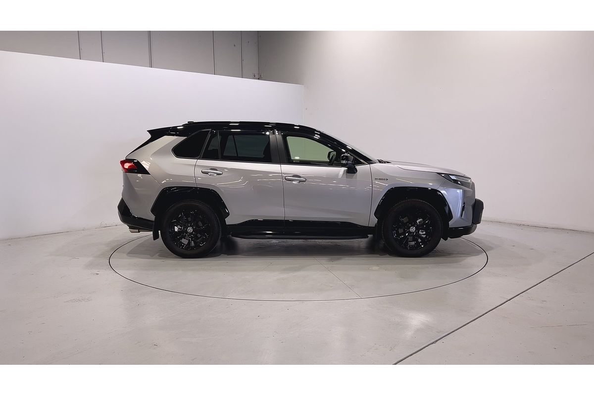2024 Toyota RAV4 XSE AXAH54R