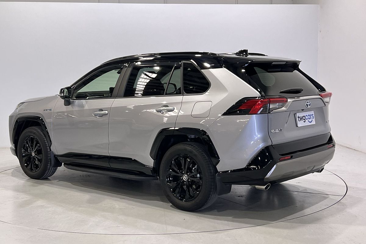 2024 Toyota RAV4 XSE AXAH54R