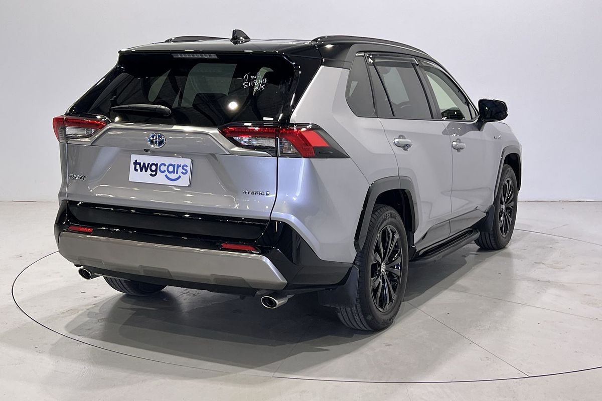 2024 Toyota RAV4 XSE AXAH54R