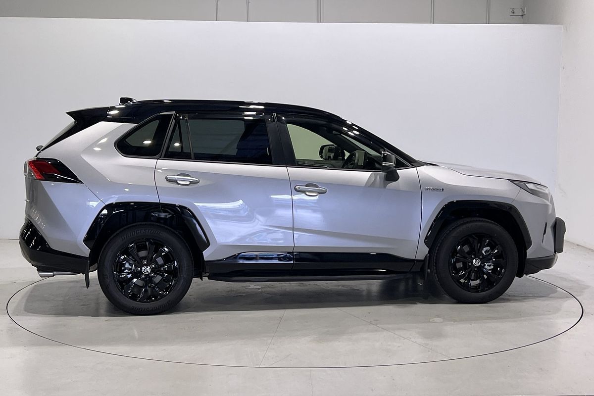 2024 Toyota RAV4 XSE AXAH54R