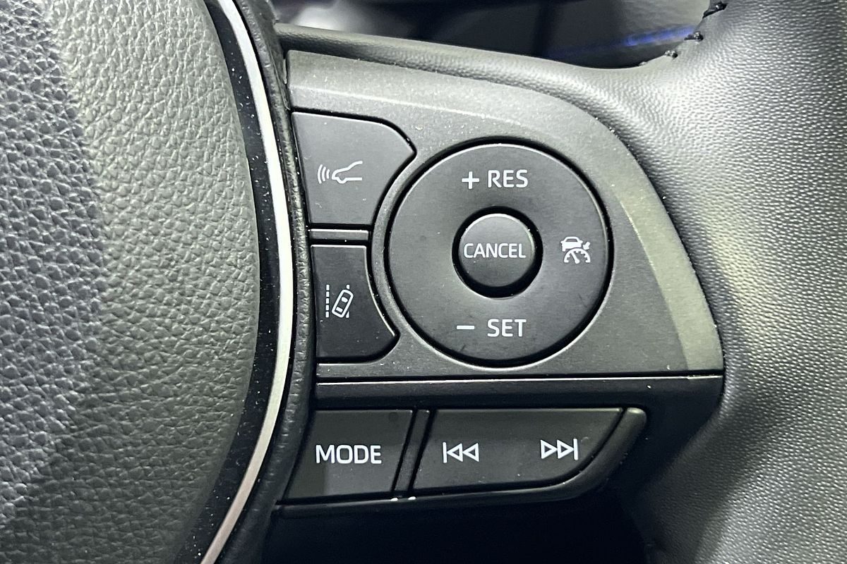 2024 Toyota RAV4 XSE AXAH54R
