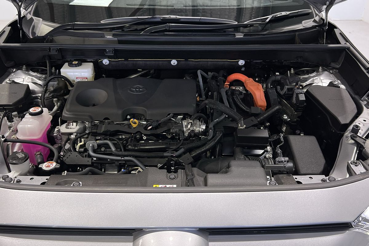 2024 Toyota RAV4 XSE AXAH54R