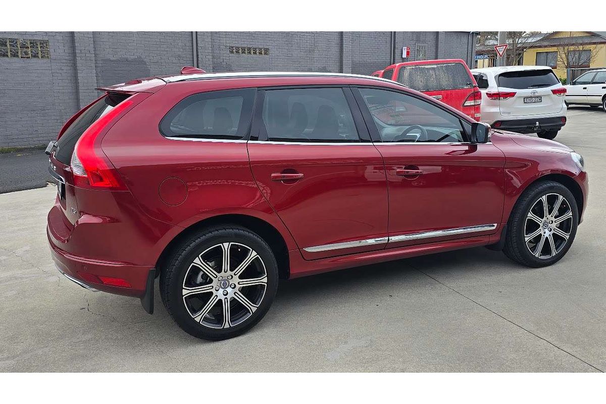 2016 Volvo XC60 T5 Luxury