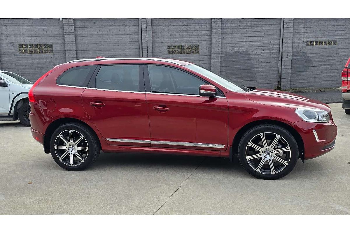 2016 Volvo XC60 T5 Luxury